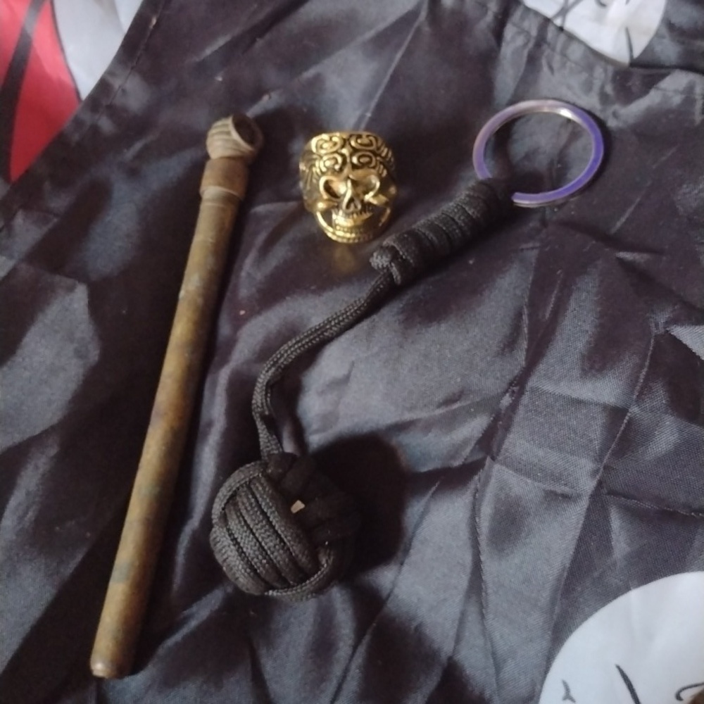 Tire gauge/Ring/Monkey Balll